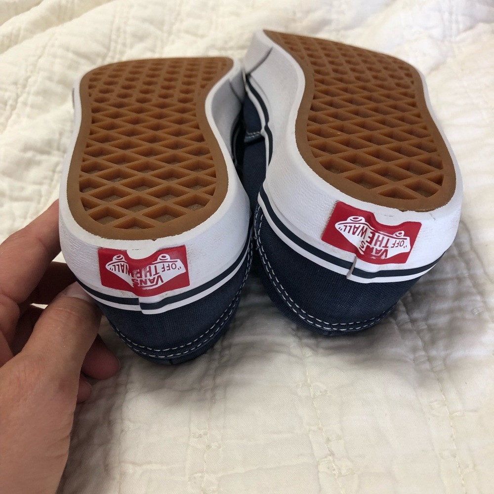 Boys vans size 1